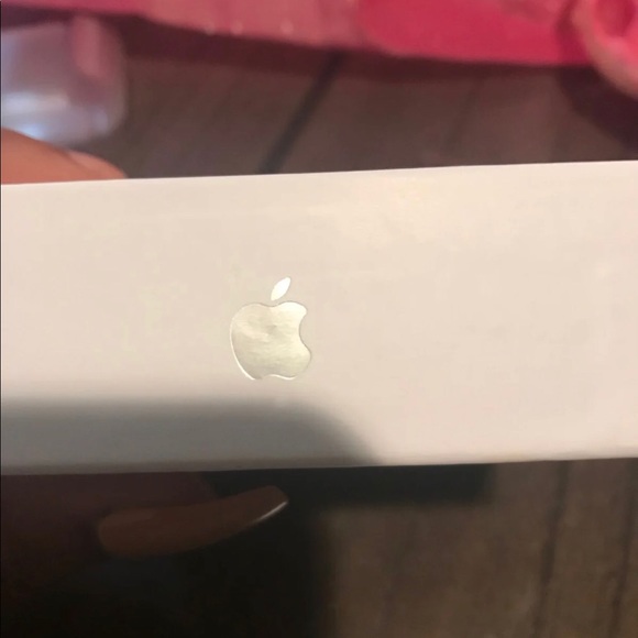 airpods - Picture 4 of 4